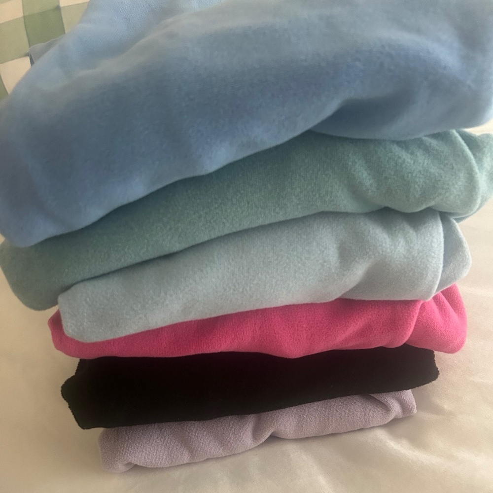 Dudley Stephens Cobble Hill Turtlenecks all size small!
